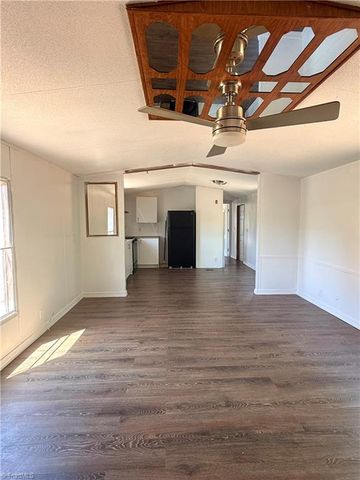 2738 Old Mountain Road, Trinity, NC 27370