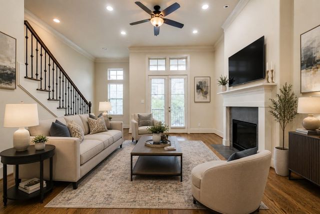 2614 Capitol Street, Houston, TX 77003