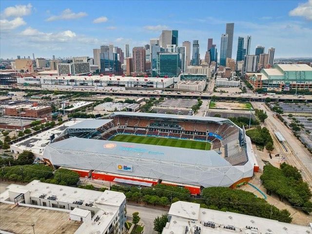 2614 Capitol Street, Houston, TX 77003