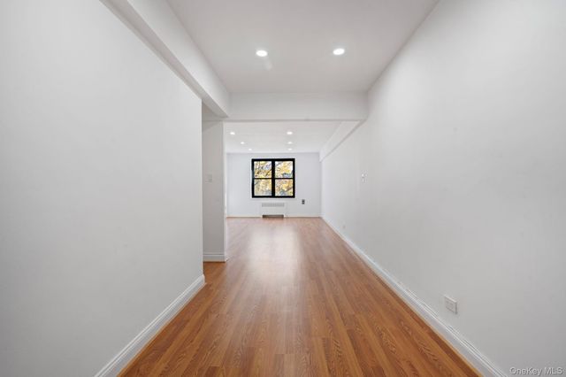 32-40 89 Street C409, East Elmhurst, NY 11369