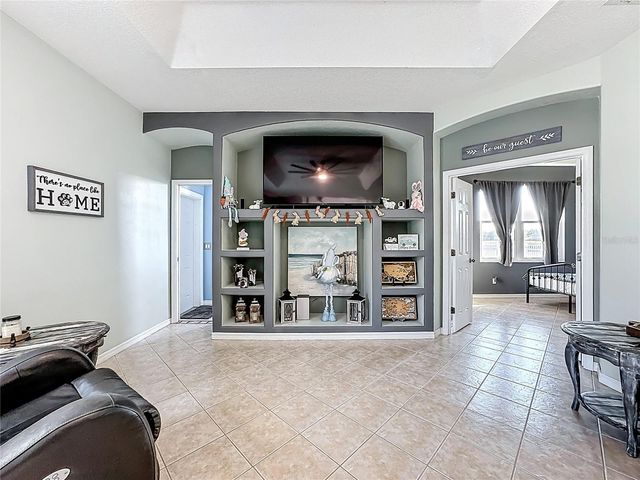 18002 HOWLING WOLF RUN, Parrish, FL 34219