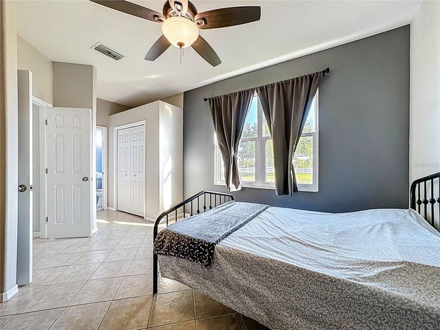 18002 HOWLING WOLF RUN, Parrish, FL 34219