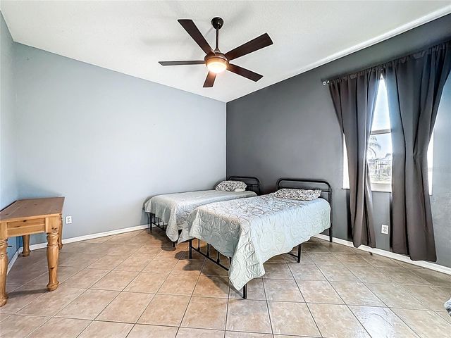 18002 HOWLING WOLF RUN, Parrish, FL 34219