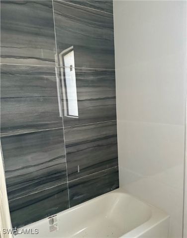 4622 Everglades BLVD N, Naples, FL 34120