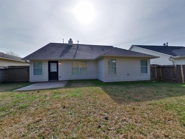 2002 Briar Grove Drive, Conroe, TX 77301