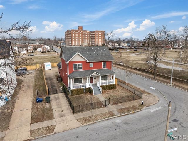 5501 Cates Avenue, St Louis, MO 63112