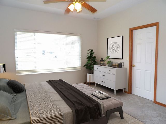 3121 W Westwind Bay, Wichita, KS 67205