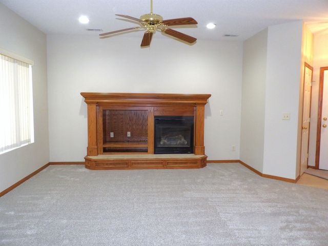 3121 W Westwind Bay, Wichita, KS 67205