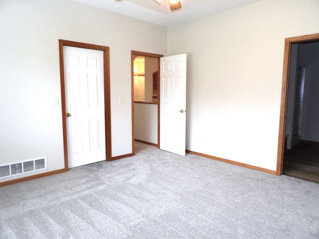 3121 W Westwind Bay, Wichita, KS 67205