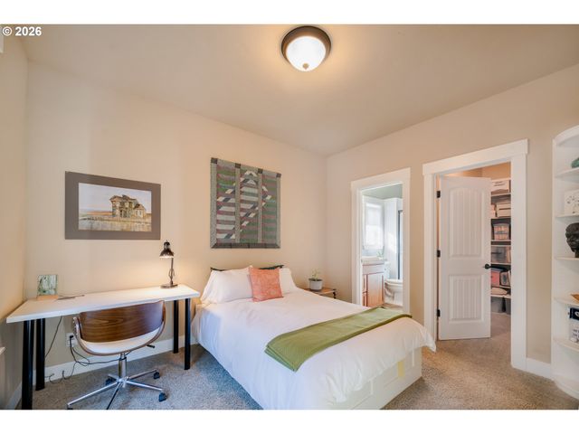 3782 GALLOWAY St, Salem, OR 97302