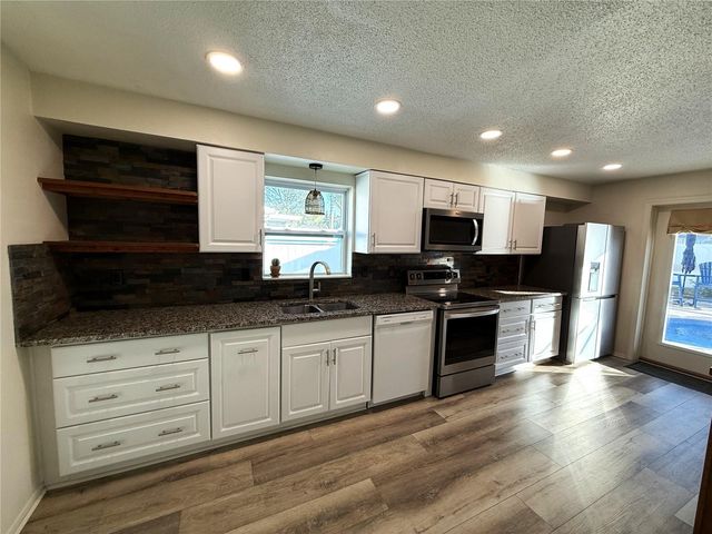 1575 EUNICE LANE, Clearwater, FL 33756