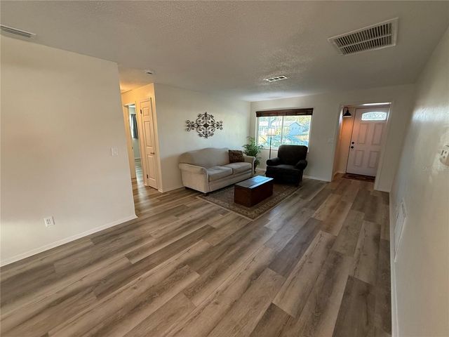 1575 EUNICE LANE, Clearwater, FL 33756