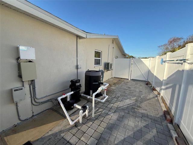 1575 EUNICE LANE, Clearwater, FL 33756