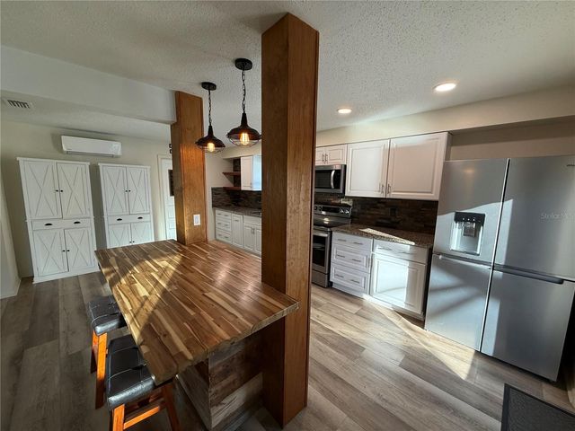 1575 EUNICE LANE, Clearwater, FL 33756