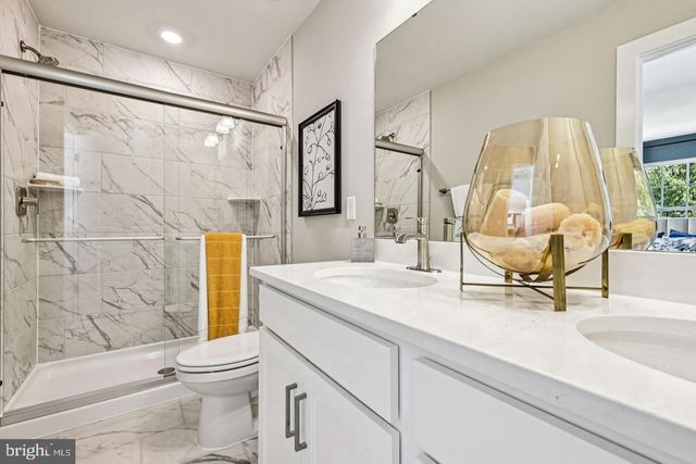 139 WILLETT HOLLOW ST, Stephens City, VA 22655