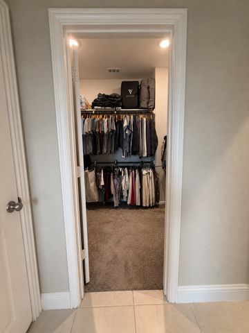 585 Hutchinson Lane, Lewisville, TX 75077