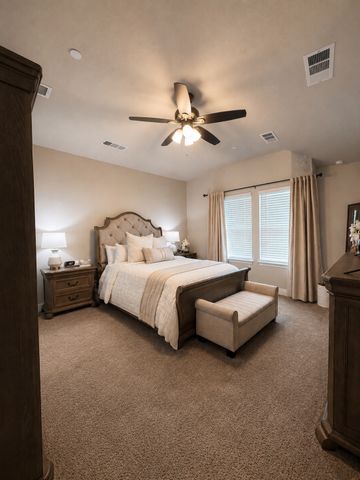 585 Hutchinson Lane, Lewisville, TX 75077