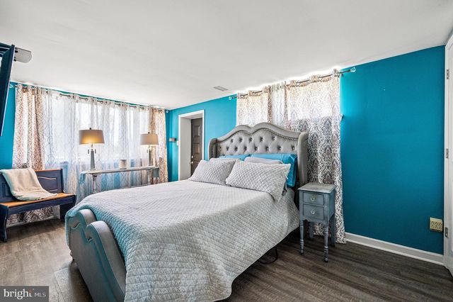 234 TALBOT DR, Broomall, PA 19008