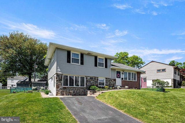 234 TALBOT DR, Broomall, PA 19008