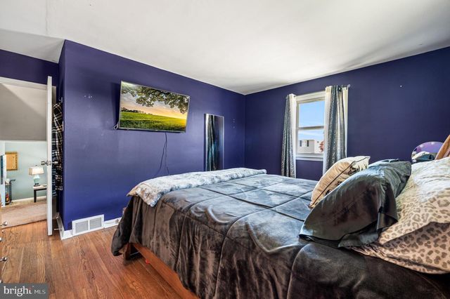 234 TALBOT DR, Broomall, PA 19008