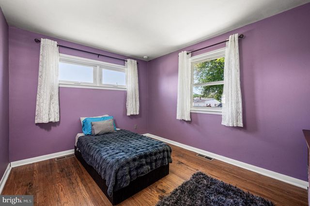 234 TALBOT DR, Broomall, PA 19008