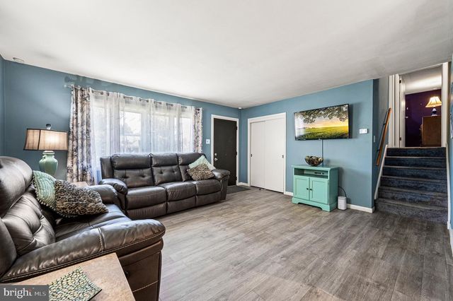 234 TALBOT DR, Broomall, PA 19008