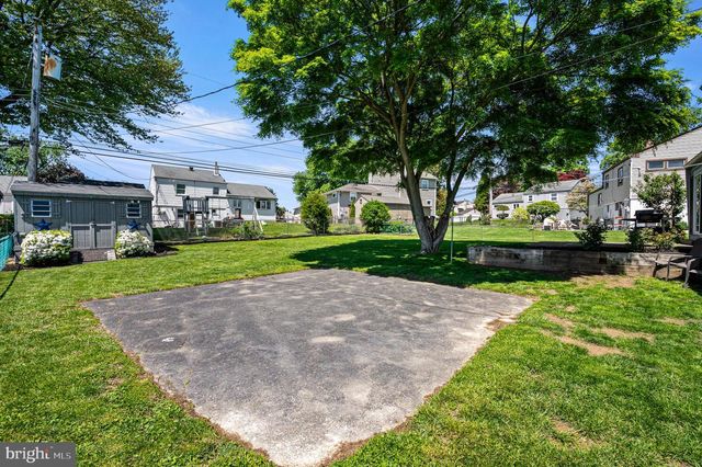 234 TALBOT DR, Broomall, PA 19008