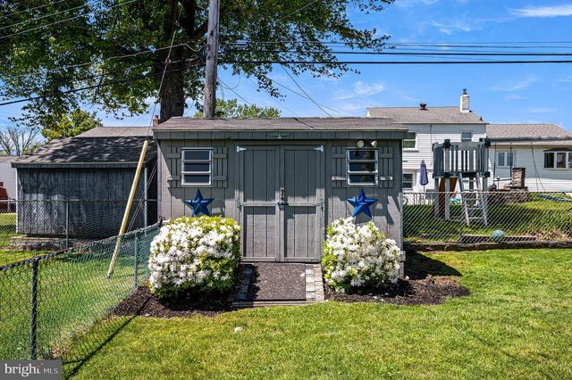 234 TALBOT DR, Broomall, PA 19008