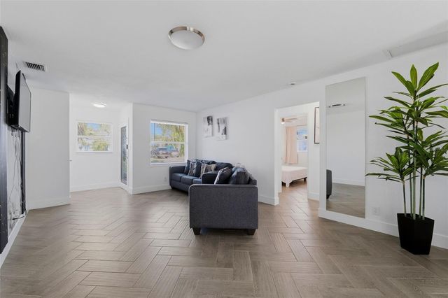 17734 1ST STREET E, Redington Shores, FL 33708