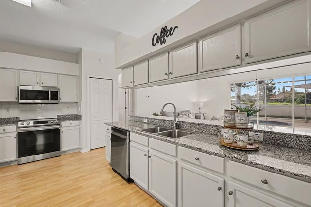 10905 HOFFNER EDGE DRIVE, Riverview, FL 33579