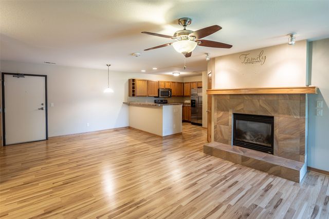 4821 86th Street 26, Urbandale, IA 50322