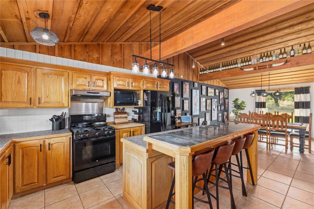 54 County Road 407, Goldthwaite, TX 76844
