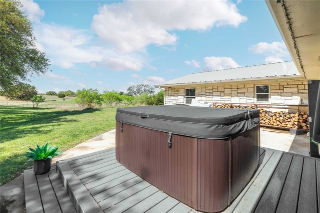 54 County Road 407, Goldthwaite, TX 76844