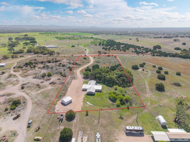 54 County Road 407, Goldthwaite, TX 76844