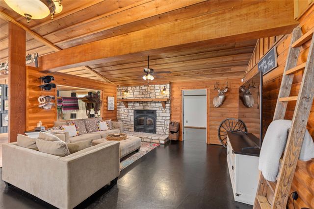 54 County Road 407, Goldthwaite, TX 76844