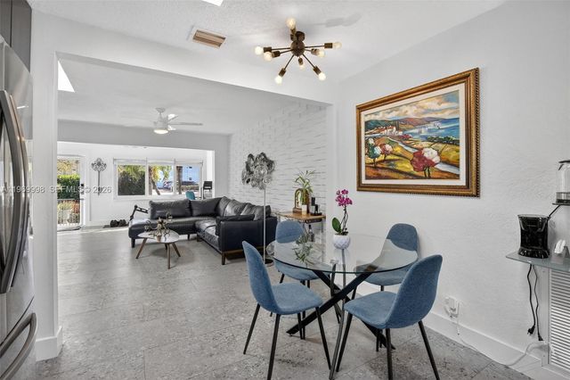 2245 Johnson St, Hollywood, FL 33020