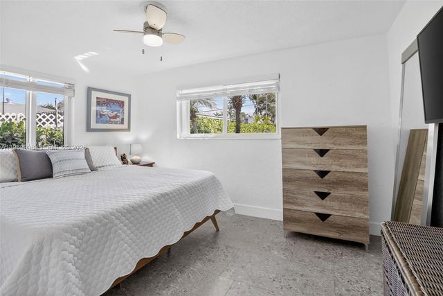 2245 Johnson St, Hollywood, FL 33020