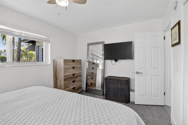 2245 Johnson St, Hollywood, FL 33020