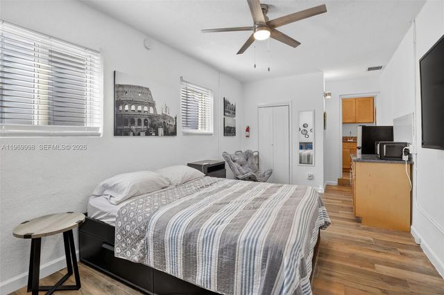 2245 Johnson St, Hollywood, FL 33020