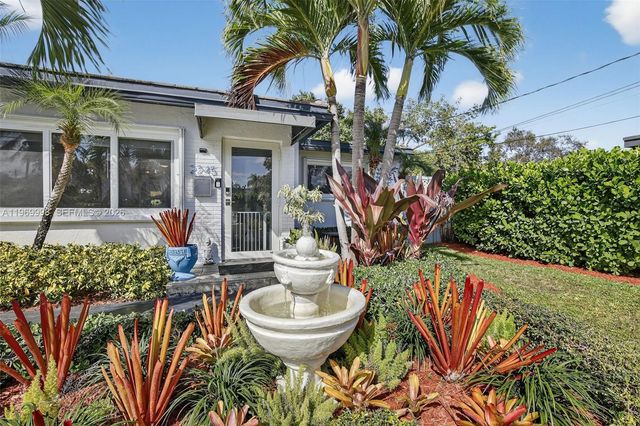 2245 Johnson St, Hollywood, FL 33020