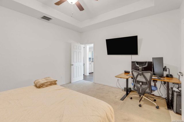 11927 Curtis Hill, San Antonio, TX 78254