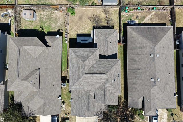 11927 Curtis Hill, San Antonio, TX 78254