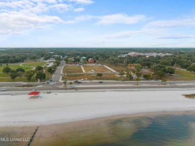 128 Sandy Beach Drive, Pass Christian, MS 39571