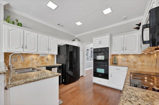 1321 Watersedge Drive, Plano, TX 75093