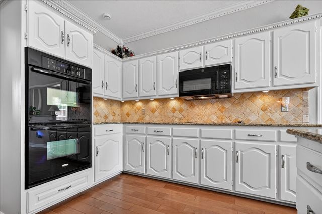 1321 Watersedge Drive, Plano, TX 75093