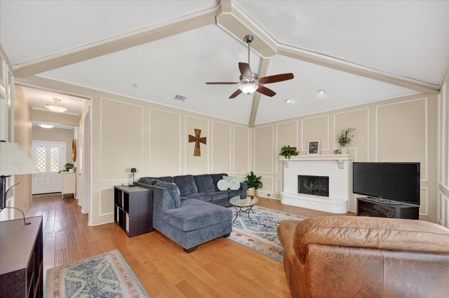 1321 Watersedge Drive, Plano, TX 75093