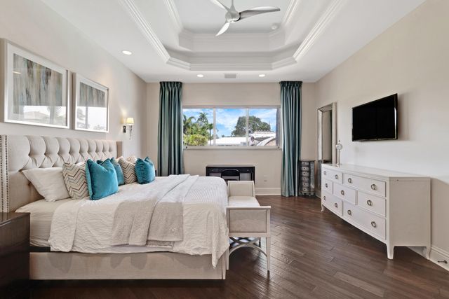 2461 SE 10th Street, Pompano Beach, FL 33062