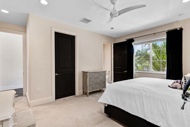 2461 SE 10th Street, Pompano Beach, FL 33062