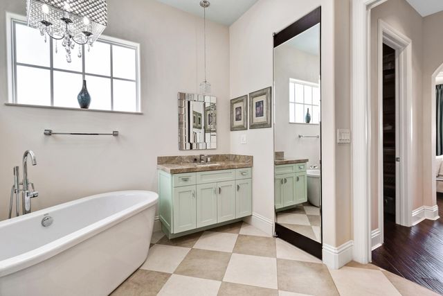 2461 SE 10th Street, Pompano Beach, FL 33062