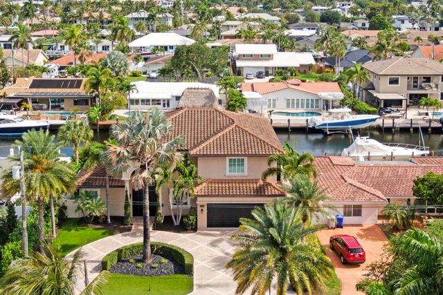 2461 SE 10th Street, Pompano Beach, FL 33062
